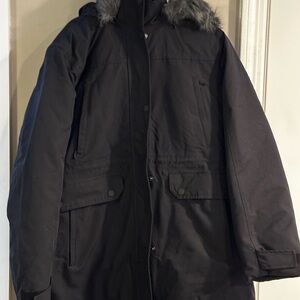 Women’s Lands End down parka coat. Size Large. New with tags and in bag